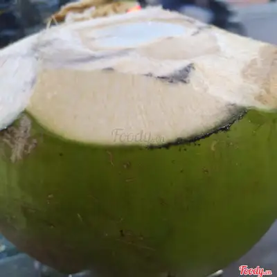 Nước Dừa Tươi(trái) - 29.000 ₫ tại Quán Nga - Sinh Tố