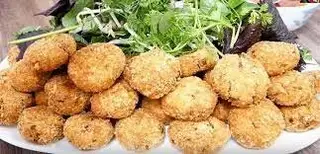 Cơm chả cá chay - đồ xào - 29.000 ₫ tại Cơm Chay Lý Tâm - Trần Bá Giao