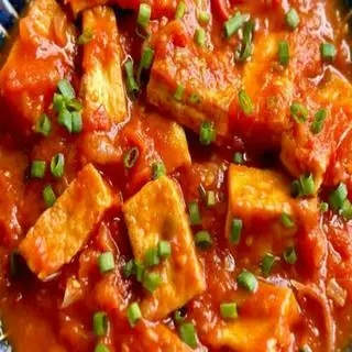 Hình ảnh Cơm đậu sốt cà
