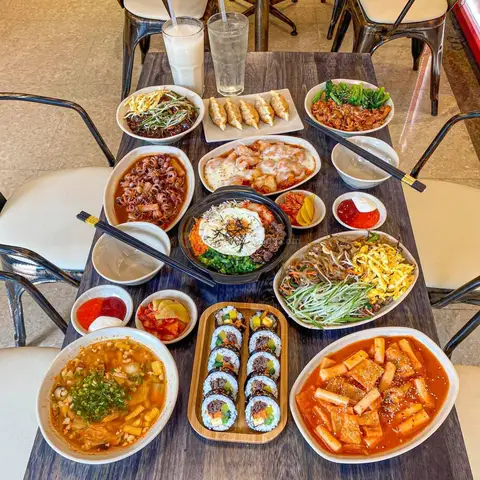 Hình ảnh Tiệm Cơm Ngon Hàn Quốc - Nghĩa Tân 