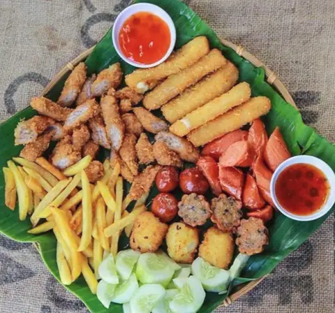 Hình ảnh Anh Gió - Đồ Ăn Vặt & Nem Chua Rán - Nguyễn Khánh Toàn