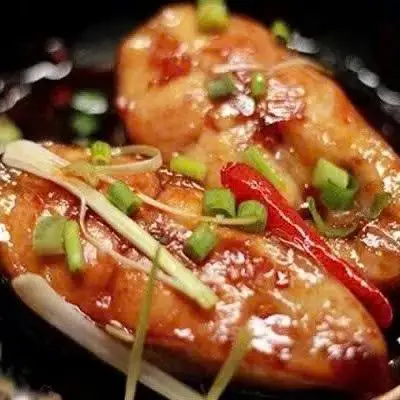 Cơm Văn Phòng Tâm Phúc - Tôn Đản - Cơm/Cơm tấm gần bạn