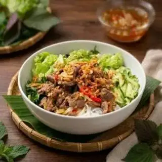 Bún thịt nướng đặc biệt full topping - 72.000 ₫ tại Vua Bún - Bún Thịt Nướng, Bún Nước Tương - Bùi Đình Túy