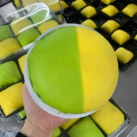 Hình ảnh Bánh Crepe Sầu Trần Hồng - Hàng Khoai