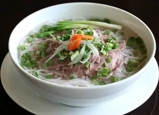 Phở tái gầu - 55.000 ₫ tại Phở Bắc Hải Gia Truyền Hà Nội - Nguyễn Văn Linh