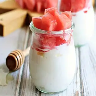 Hình ảnh Sữa chua dưa hấu