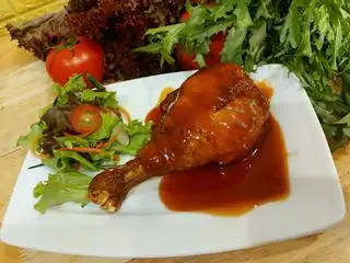 Hình ảnh Má đùi gà sốt bbq