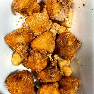 Phao câu gà chiên giòn xóc muối - 50.000 ₫ tại Chân Gà Xóc Muối Ăn Là Ghiền - Đường Số 23