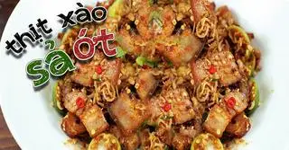Cơm thịt xào sả ớt - 45.000 ₫ tại Cơm Văn Phòng Yumi - Nơ Trang Long