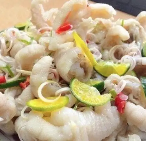 Hình ảnh Chân Gà Sốt Thái & Cá Viên Chiên - Hà Huy Giáp