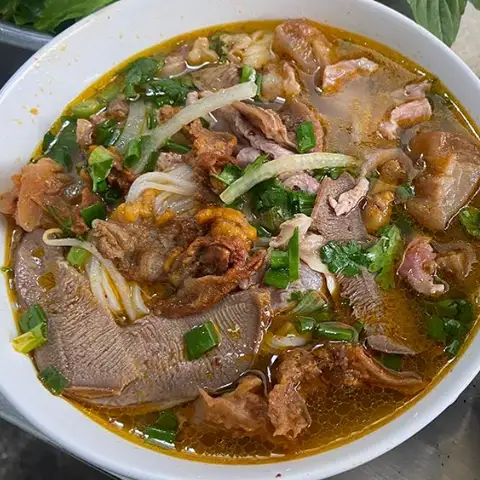 Phở Lao Động - Phạm Văn Hai - Bún/Phở/Mỳ/Cháo gần bạn