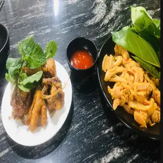 Hình ảnh Gà chiên nước mắm