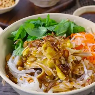 Hình ảnh Bún trộn gà