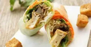 Gỏi cuốn chay - 12.000 ₫ tại Quán Chay Thôi Kệ - Kinh Dương Vương