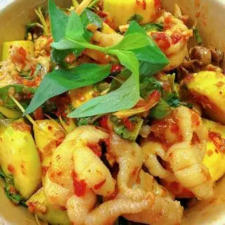 Hình ảnh Chân gà sốt Thái