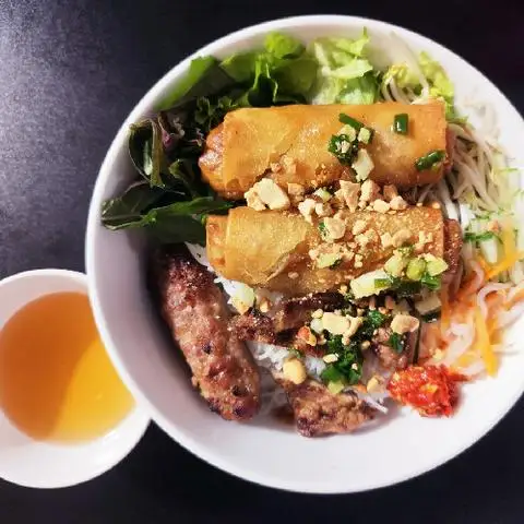 Lucky - Bún Thịt Nướng & Ăn Vặt - An Dương Vương - Bún/Phở/Mỳ/Cháo gần bạn