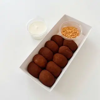 Hình ảnh Mochi chấm kem vị cacao