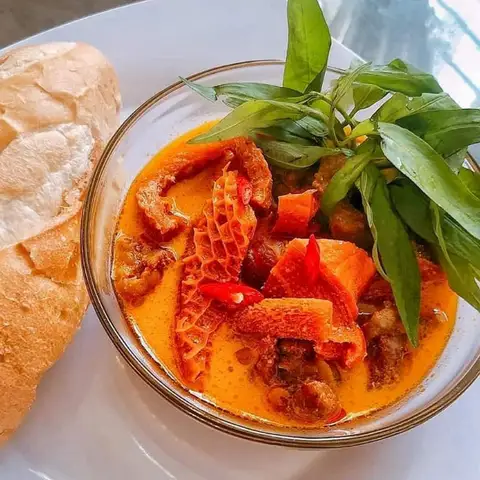 Hình ảnh Phá Lấu Bò - Lương Ngọc Quyến
