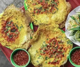 Bánh ép thịt - 45.000 ₫ tại Bún Bò Viên Tương - Bánh Ép Huế - Nguyễn Huy Lượng