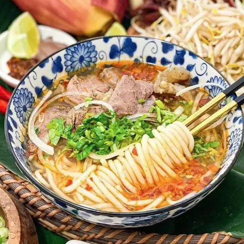 Bún Bò Cô Tư - Tái Thiết - Bún/Phở/Mỳ/Cháo gần bạn
