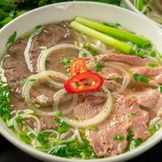 Phở tái nạm - 59.999 ₫ tại Phở, Lẩu Bò Nhà Vinh - Vạn Kiếp