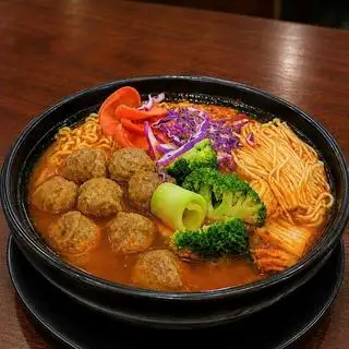 Hình ảnh Mì cay bò viên chiên