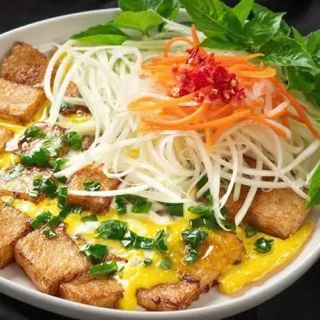 Hình ảnh Quán Út Cưng - Cơm Gà Xối Mỡ & Nui Xào Bò - Mã Lò