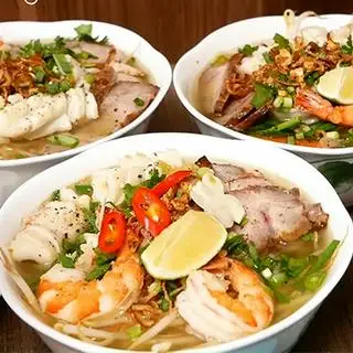 Mì gói hải sản - 52.000 ₫ tại Bún Thái Cô Nga - Chợ Phạm Văn Hai 