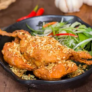 Cua Lột Rang Tỏi - 156.600 ₫ tại Trống Cơm Chảo Cá - Cơm Việt & Chả Cá Lã Vọng - Cresent Mall