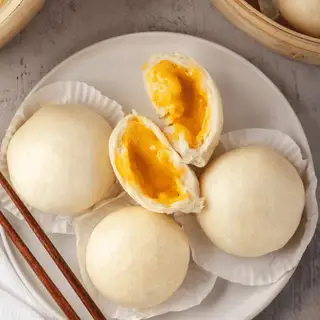 Combo 2 cái bánh bao trứng sữa - 38.000 ₫ tại Bánh Bao Bà Xã - Dimsum & Bánh Bao Homemade - Thích Quảng Đức