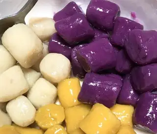 Chè khoai dẻo - 27.000 ₫ tại Hello Chè & Trà Sữa - Đường Số 13