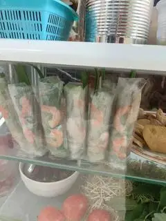 Gỏi cuốn - 10.000 ₫ tại Quán 88 - Bún Riêu, Gỏi Cuốn & Canh Bún - Nguyễn Khoái