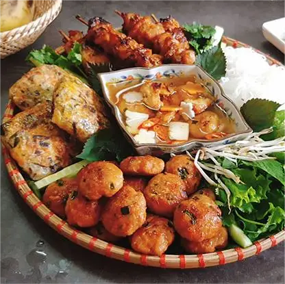 Bún Chả Hà Nội Cô Thắm - Chu Văn An - Món truyền thống/Đặc sản gần bạn