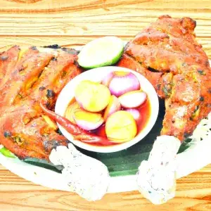 Tandoori chicken - small - 140.000 ₫ tại NHÀ HÀNG ẤN ĐỘ - NAMASTE INDIA RESTAURANT - HALAL FOOD - Bùi Viện