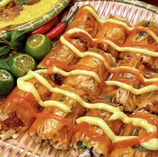 Hình ảnh Bánh tráng cuốn Cô Tư