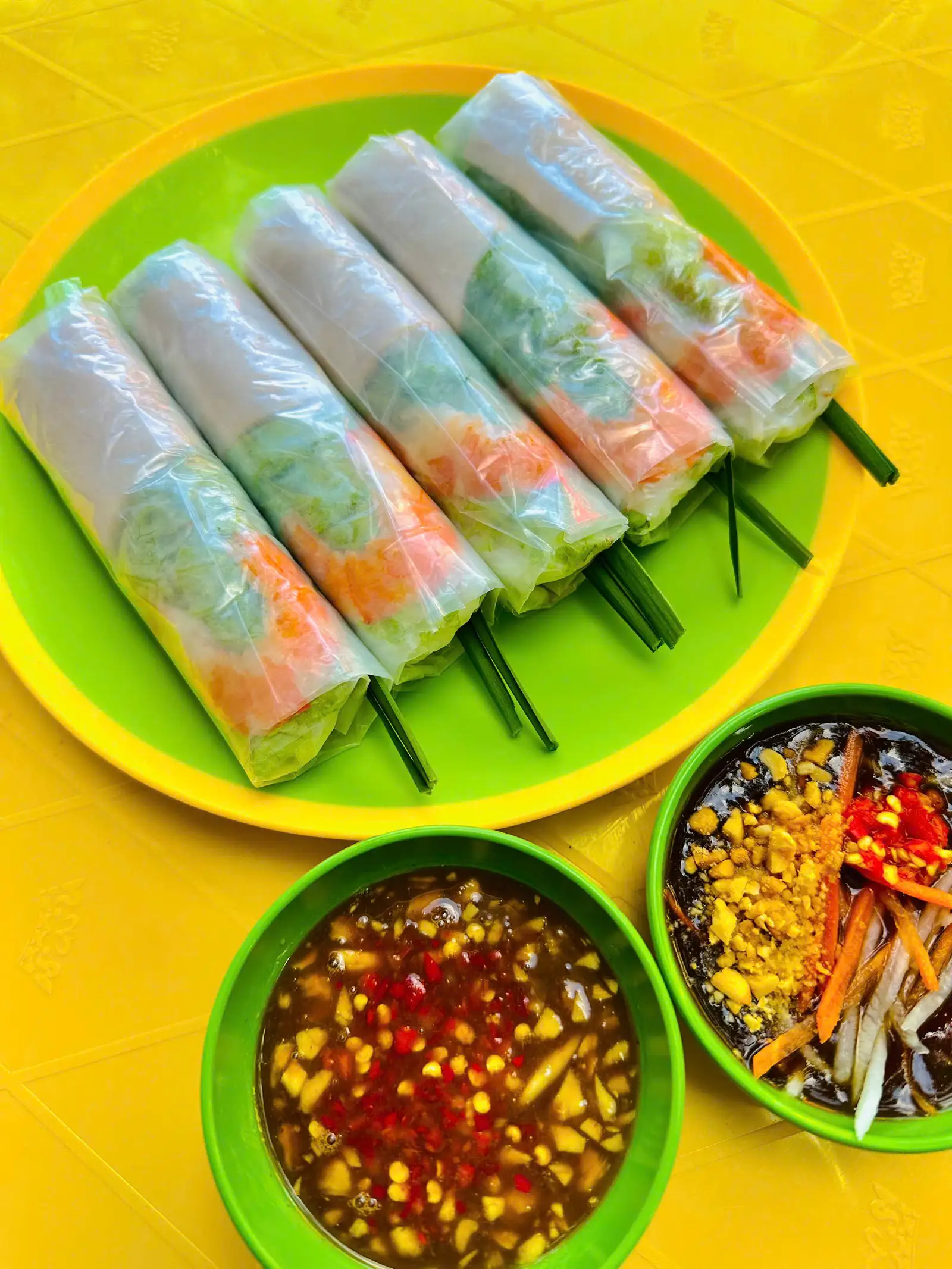 Combo 10 gỏi tôm thịt tặng kèm 1 - 115.000 ₫ tại Gỏi Cuốn Bà 5 - Chợ Tân Mỹ