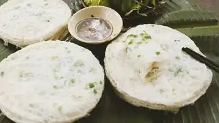Bánh xèo vỏ - 12.000 ₫ tại Cô Hai Tân Bình - Bánh Xèo - Lạc Long Quân