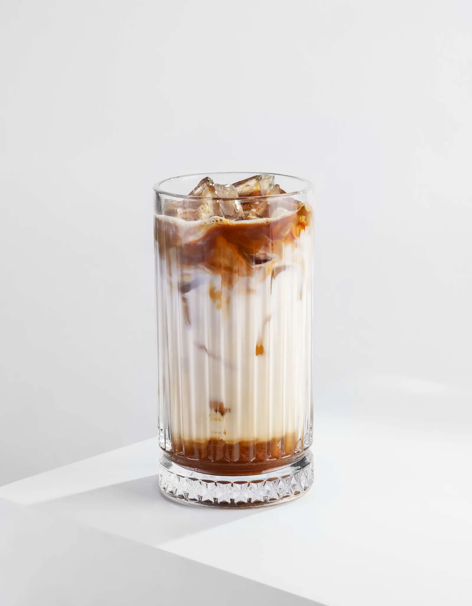 Iced Caramel Macchiato - 62.000 ₫ tại Đen Đá - 307-309 Hồng Bàng