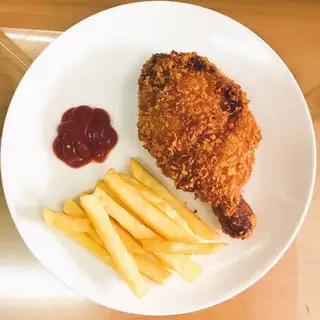 Hình ảnh Combo Đùi gà rán - khoai tây chiên