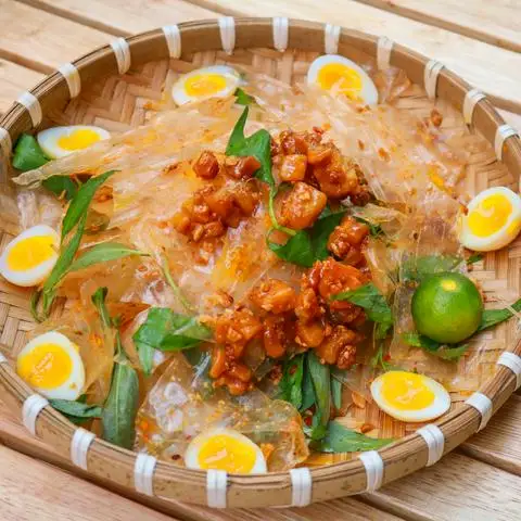 Hình ảnh Bé Trộn - Miếu Gò Xoài