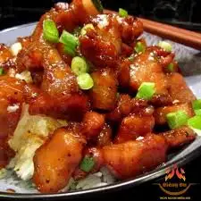 Hình ảnh Cơm thịt kho tiêu