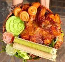 Gà nướng muối ớt to - 10 bánh bao chiên - kèm 2 bánh mì đồ phụ đầy đủ - 245.000 ₫ tại  Gà Nướng Muối Ớt - 177 Nguyễn Thượng Hiền