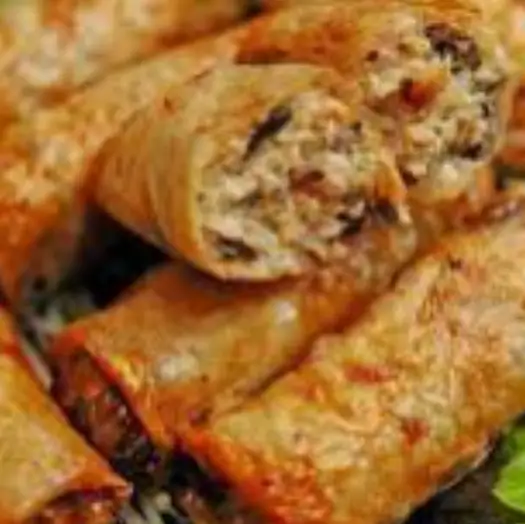 Nem rán - chả giò thịt heo - 15.000 ₫ tại Thành Phát - Bún Chả Hà Nội & Bún Cá Rô Đồng - Đường Số 9
