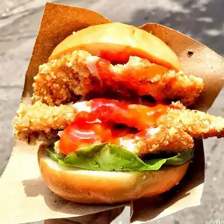 Hình ảnh Burger gà