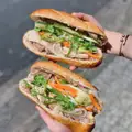 Hình ảnh Bánh Mì Xúc Xích Thịt