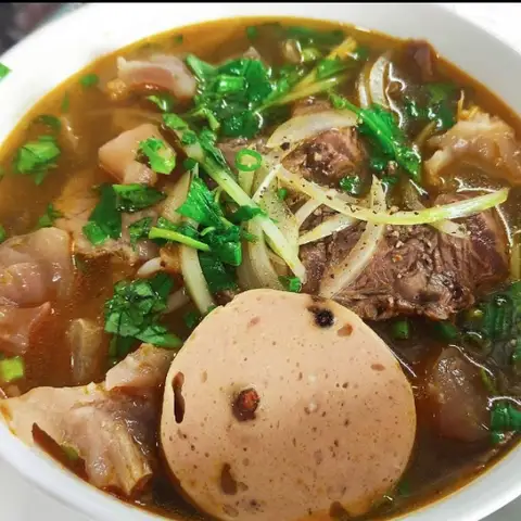 Hình ảnh Huy Bún Bò Huế - Song Hành