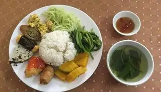 Cơm thập cẩm chay - 42.000 ₫ tại Ẩm Thực Chay Huyền Trang - Huỳnh Lan Khanh