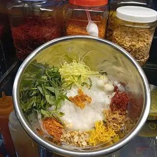 Hình ảnh Bánh tráng trộn