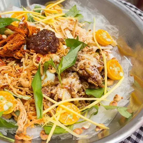 Chị Thúy - Bánh Tráng Trộn - Đường Số 3 - Ăn vặt gần bạn
