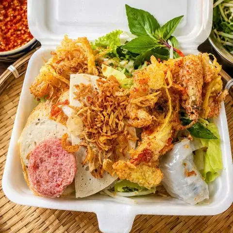 Bánh Ướt & Bánh Cuốn Chiên Tôm - Kênh Tân Hoá - Món truyền thống/Đặc sản gần bạn